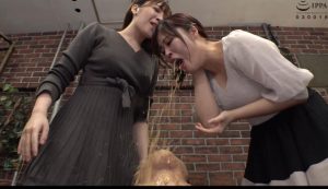 ゲロ！小便！体液汚染M男イジメ 望月あやか 美波沙耶